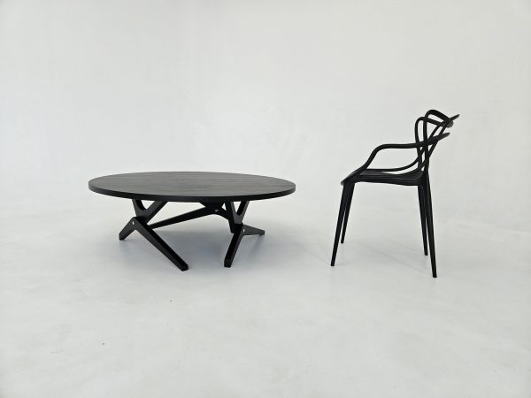 Black Round Dining Table