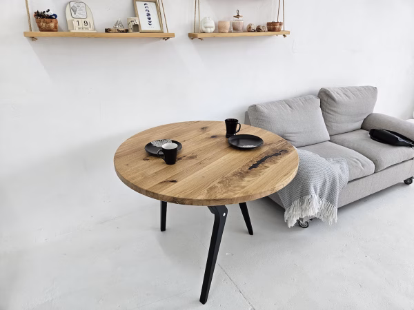 Round Oak Dining Table