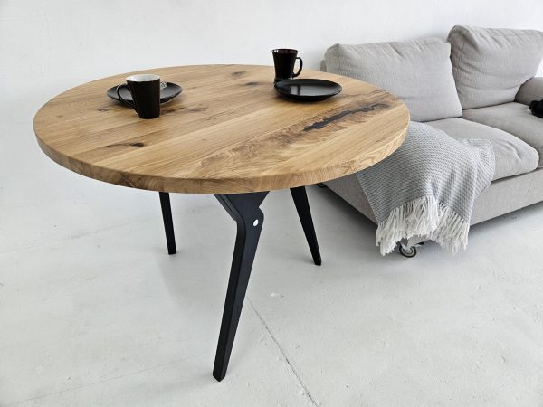 Round Oak Dining Table