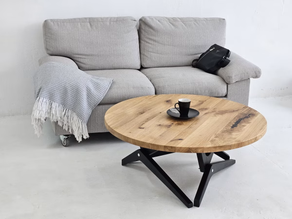 Round Oak Dining Table